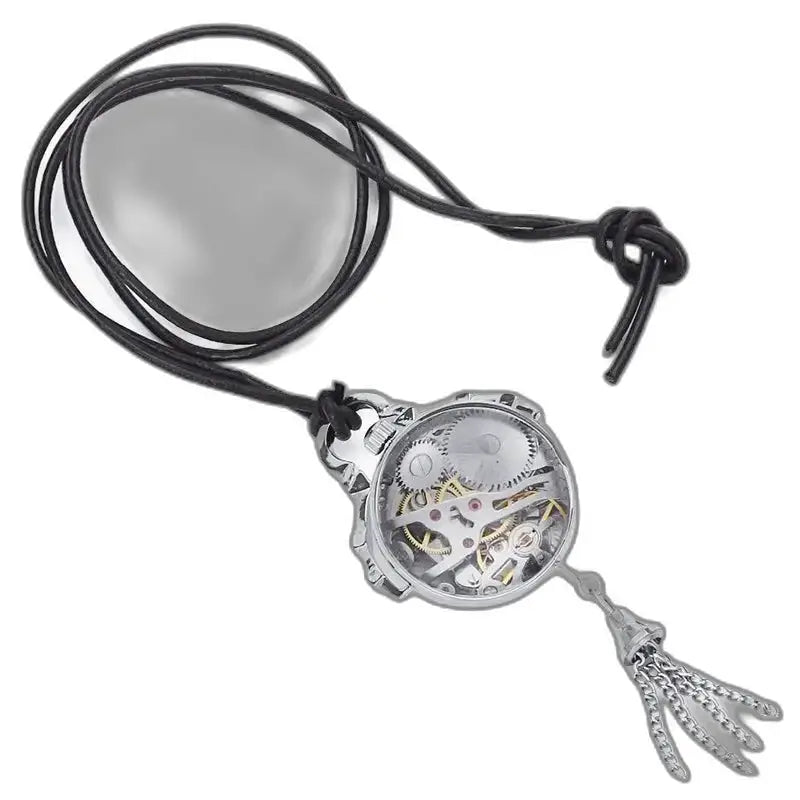 Vintage dámske strieborné bronzové mechanické príveskové hodinky s elegantným dizajnom skeletu